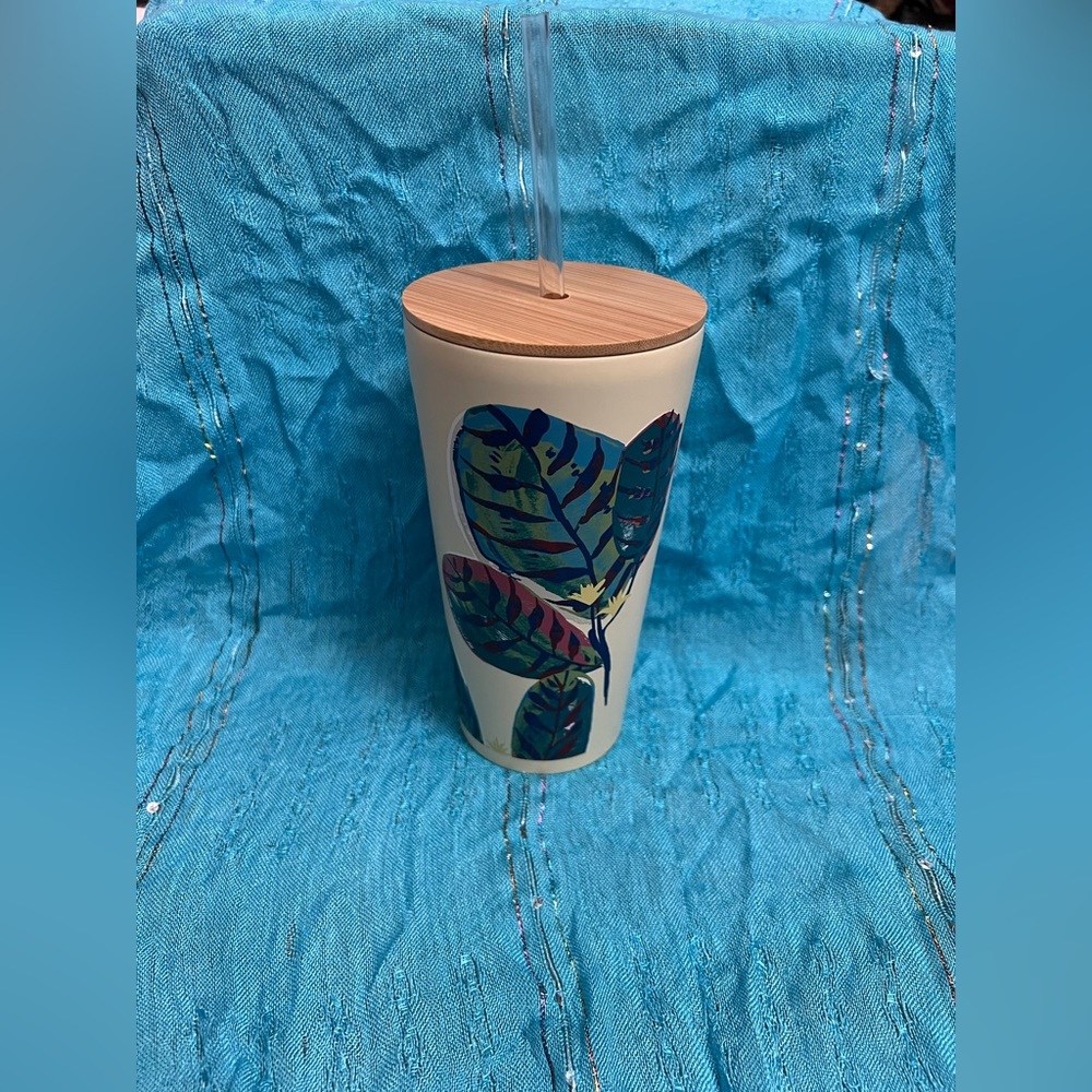 NWOT Threshold double wall stainless steel vacuum w/ straw Tumbler 18.5 ounces